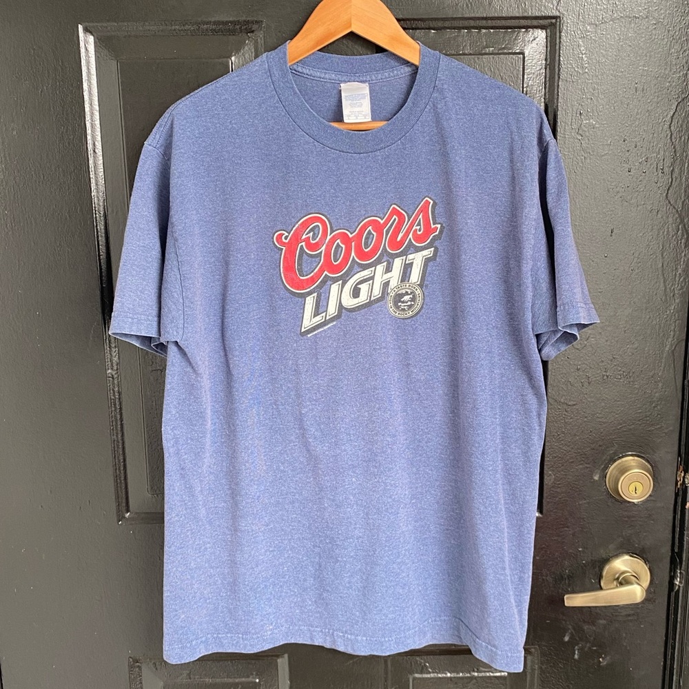 2004 Coors Light Graphic Shirt Vintage Y2K